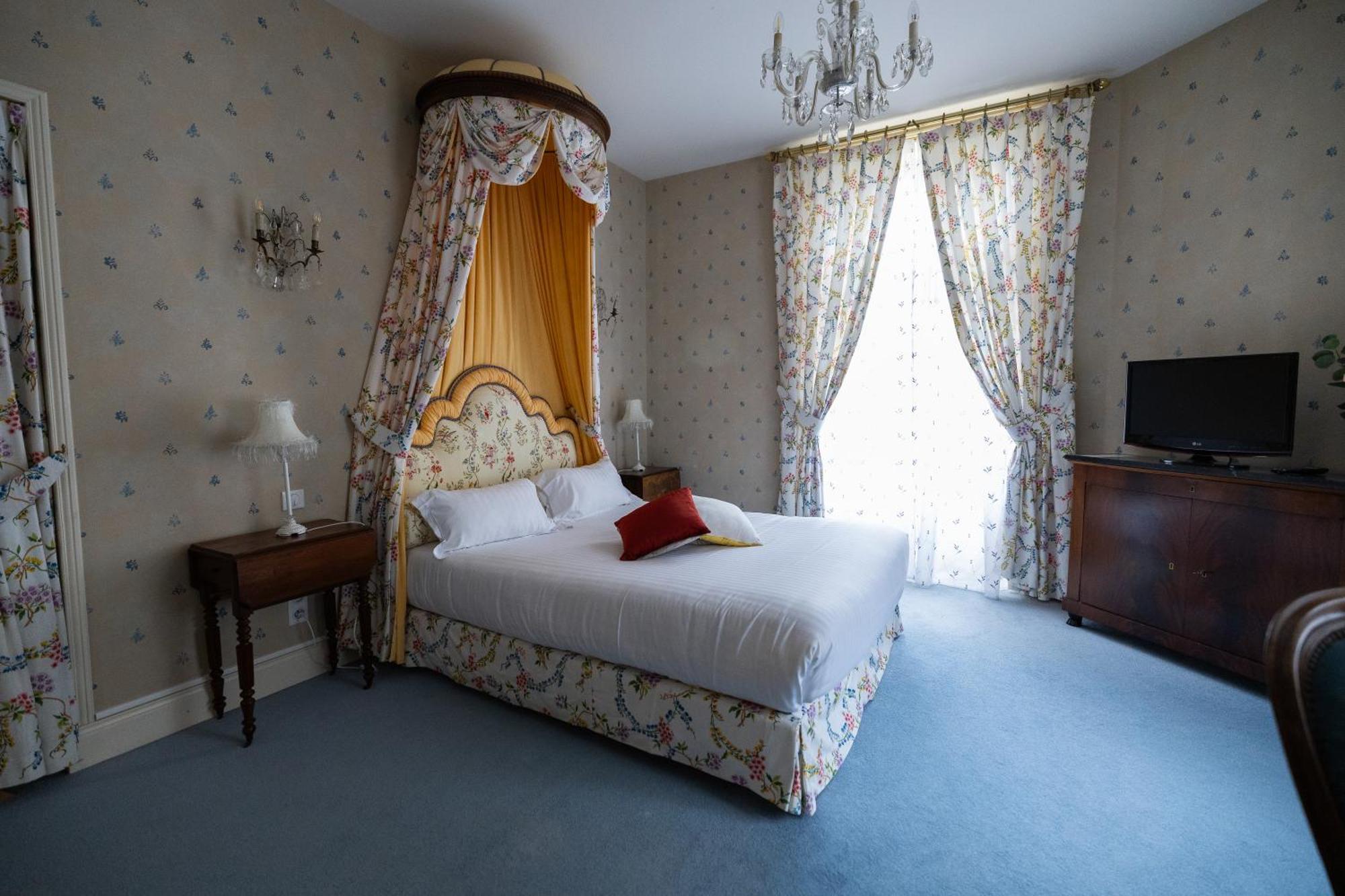 Domaine De Brou Hotel Noyant-de-Touraine Kültér fotó